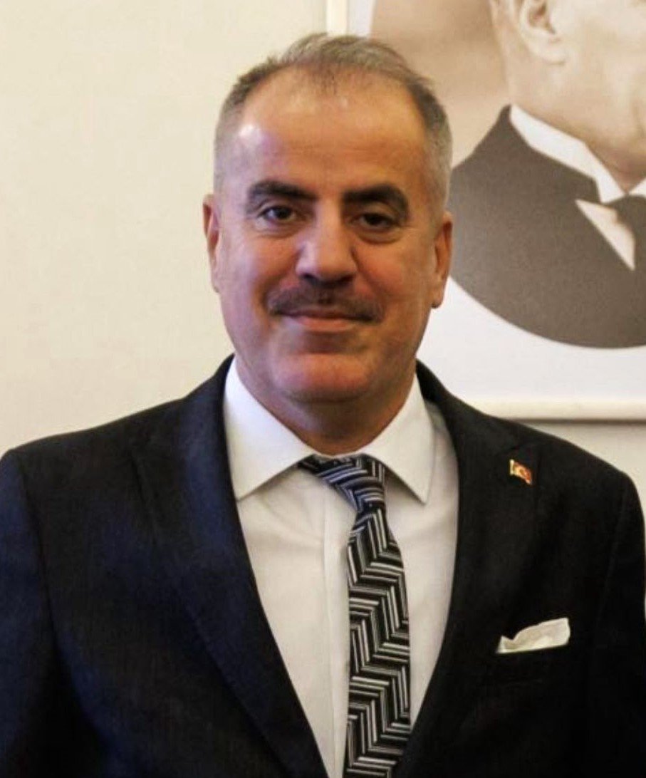 Dr. Ahmet DOSTBİL